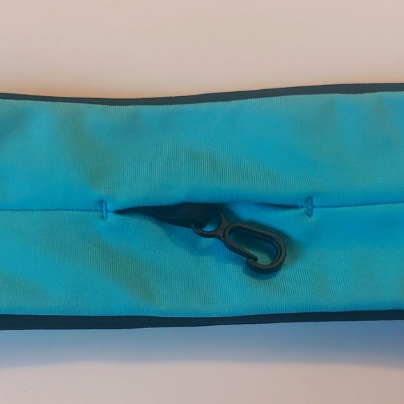 FlipBelt Classic Running Belt Size S Teal - Picture 7 of 8